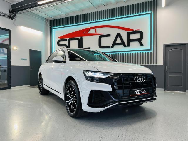 AUDI Q8 55 TFSI quattro Tiptronic ic ÁFÁS / PANO / 360 KAMERA / ADAPTÍV LED/ADAPTÍV TEMPOMAT