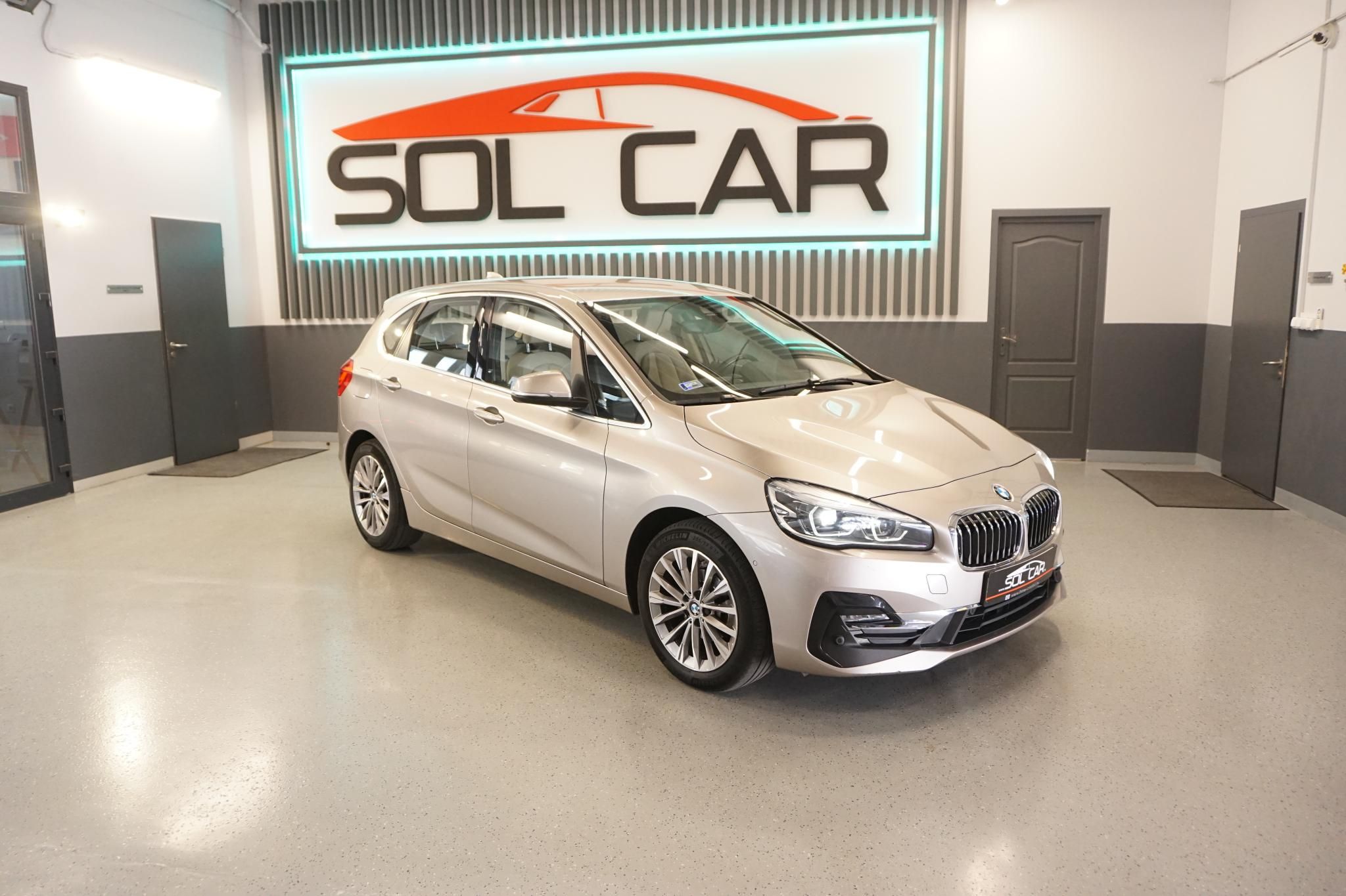 BMW 216i Advantage ACTIVE TOURER/MAGYARORSZÁGI/RADAR