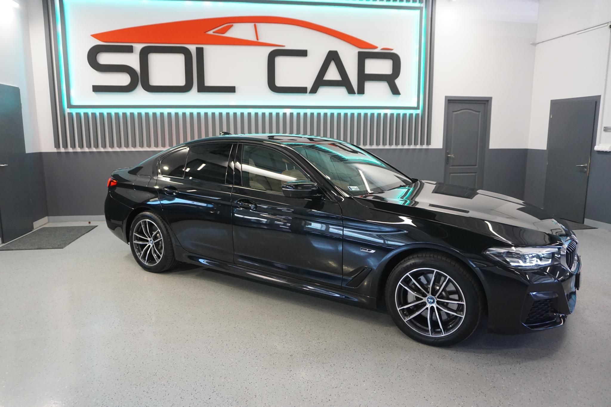BMW 530e (Automata) M PAKET!MAGYAR!KAMERA!DISTRO!TNAPFÉNYTETŐ!